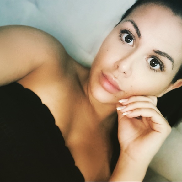 Meet your Posher, Grace - Picture 1 of 1